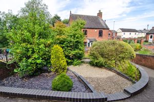 Photo 17- click for photo gallery